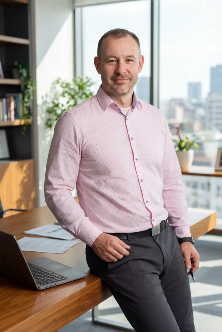 René Fritzsche, Ihr zertifizierter Gebäudeenergieberater und DEKRA-Sachverständiger für Zwickau und Neuburg an der Donau.